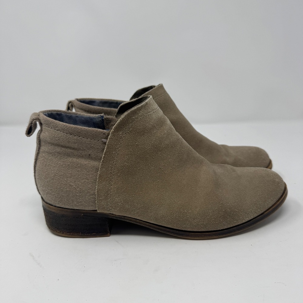 TOMS Women's Beige Suede Ankle Boots Side Zip Low Heel Size 7